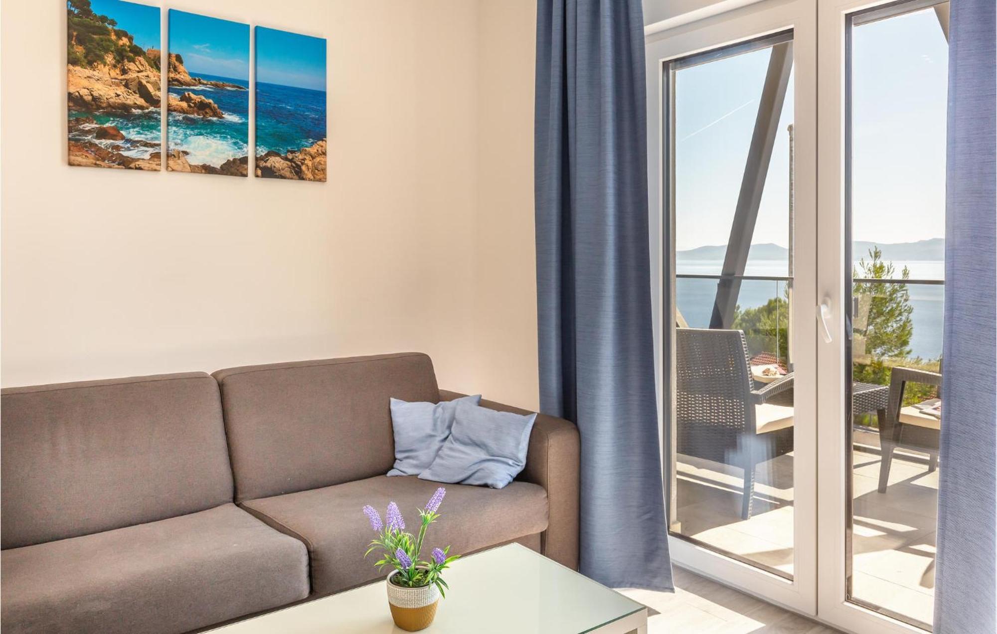 Amazing Apartment In Medici With Kitchen Kutleša Exteriör bild