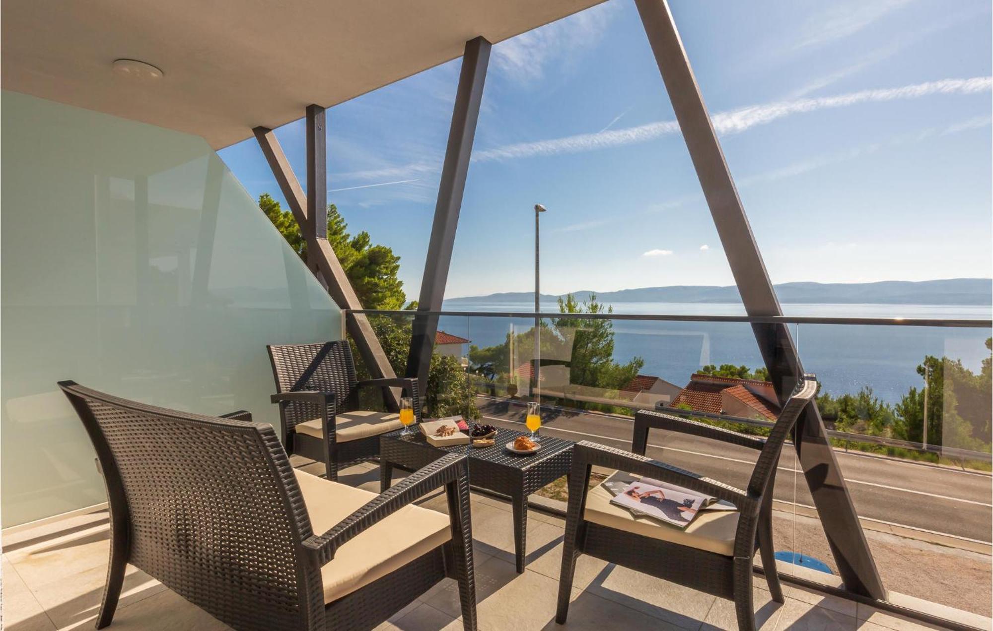 Amazing Apartment In Medici With Kitchen Kutleša Exteriör bild